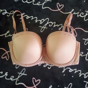 Elegant Lace Trimmed Bra in nude 32H